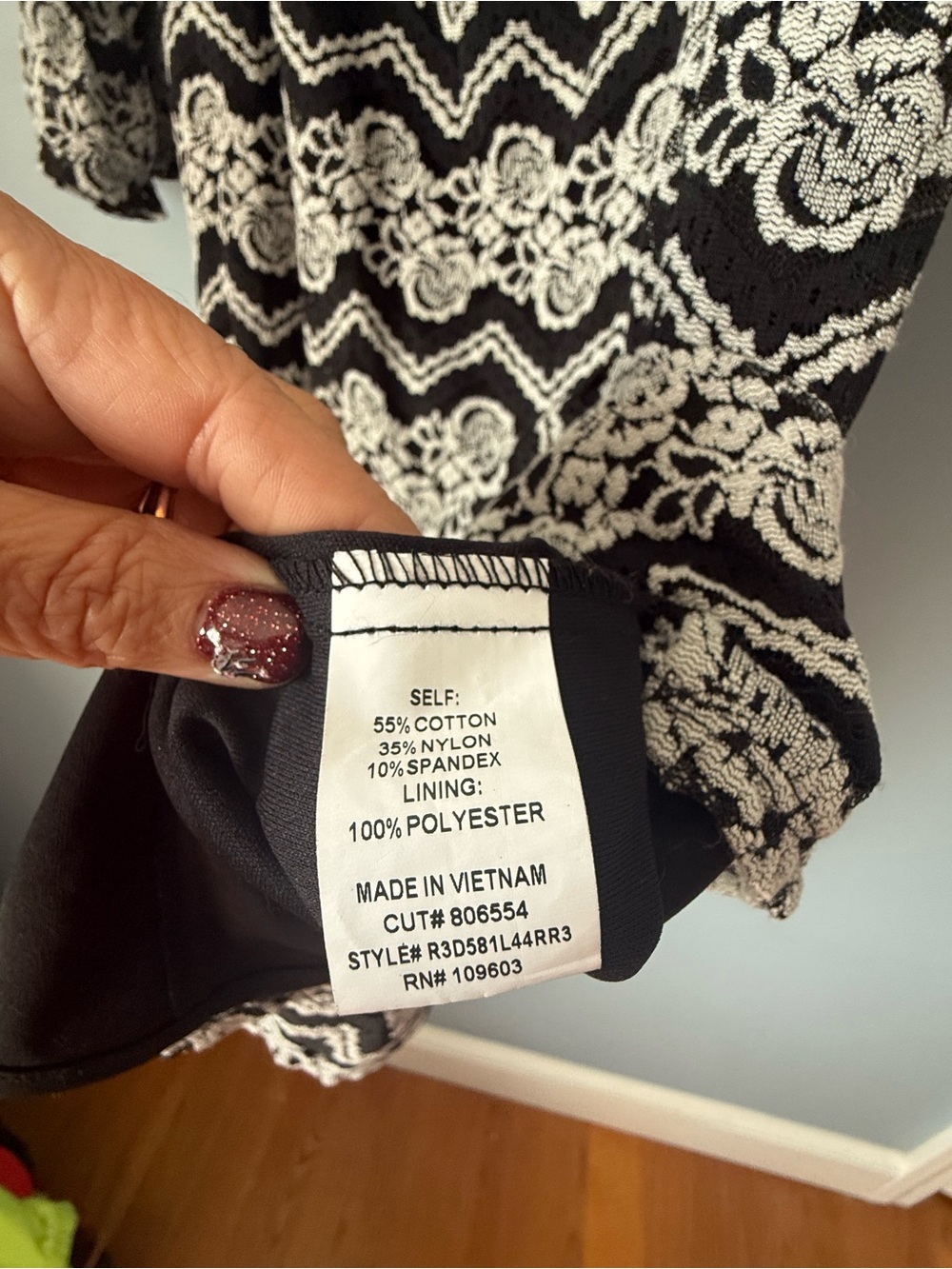 Rabbit Rabbit Rabbit Black and Cream Lace-Pattern Midi u - Picture 4 of 8